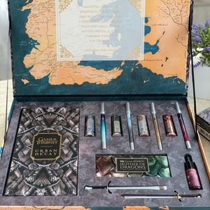 Urban Decay x Game of Thrones Makeup vault